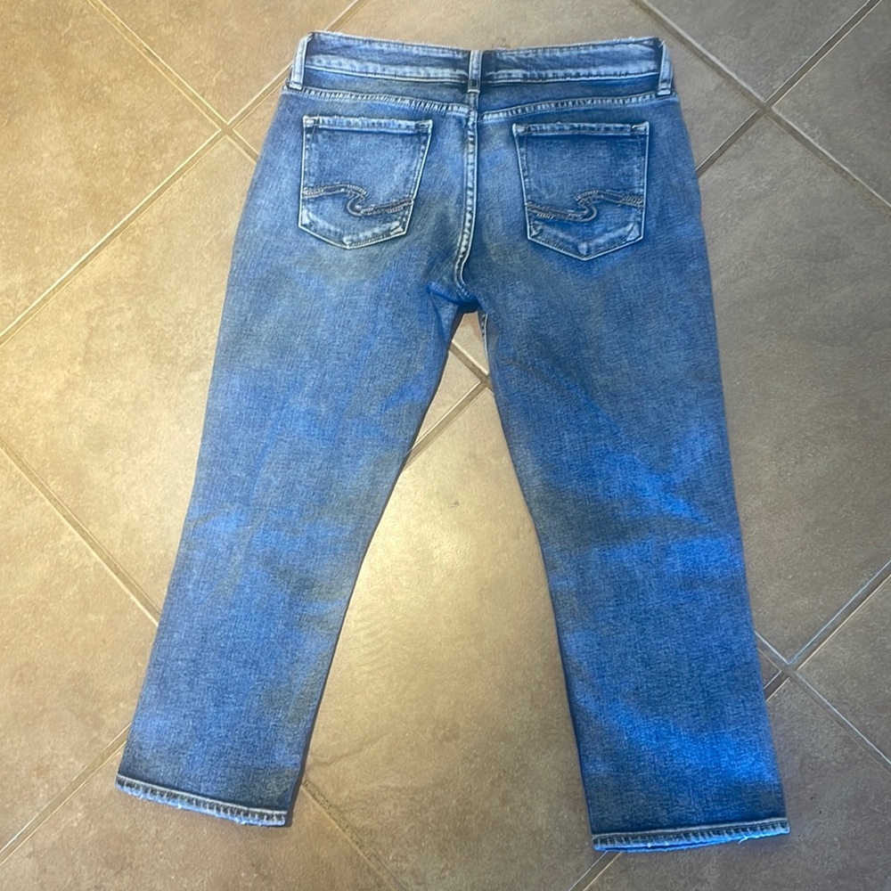 Silver Sulki Capri Jeans! 29